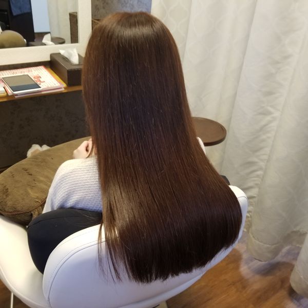 なぜ、髪が綺麗な人はシャンプーとトリートメントにこだわるのか？