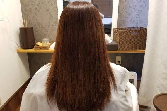 隠れ家的なサロン