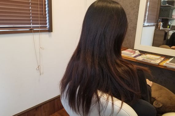 木目調のサロン