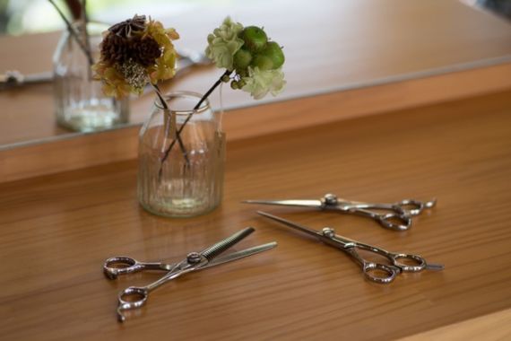 木目調のサロン