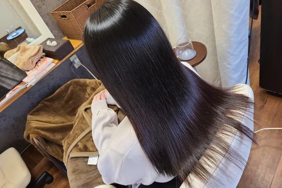 木目調のサロン