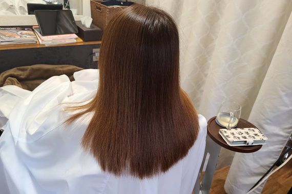 隠れ家的なサロン